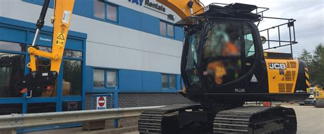 mini digger rental milton keynes|Man and Digger .